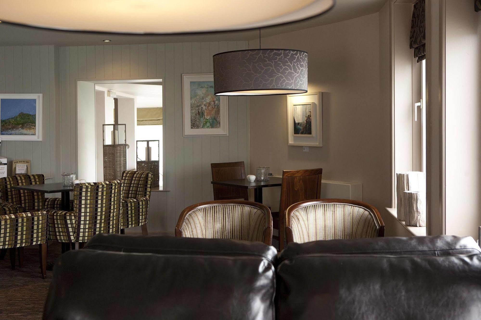 Pedn-Olva Hotel เซนต์ไอฟส์ ภายนอก รูปภาพ